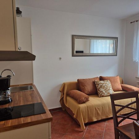Apartments Antolovic Vrsar Exterior foto