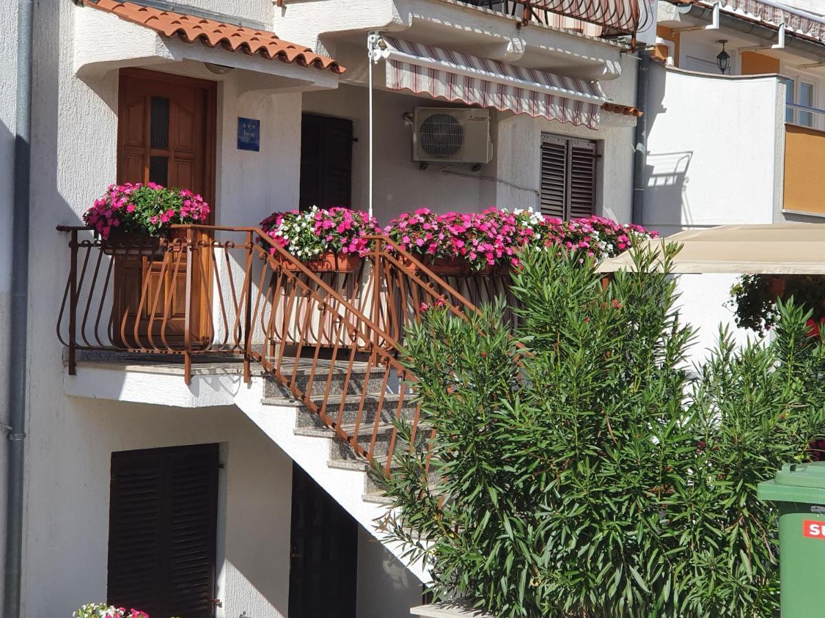 Apartments Antolovic Vrsar Exterior foto