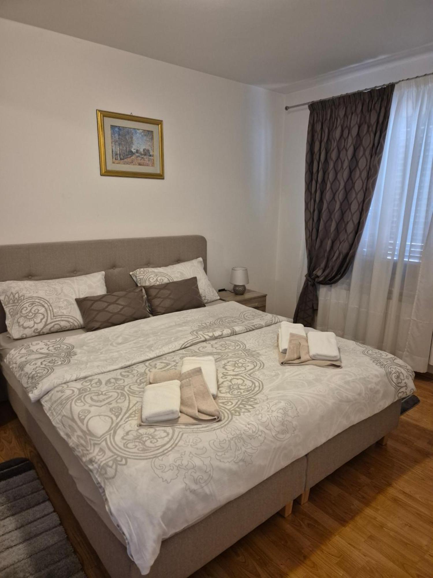 Apartments Antolovic Vrsar Exterior foto