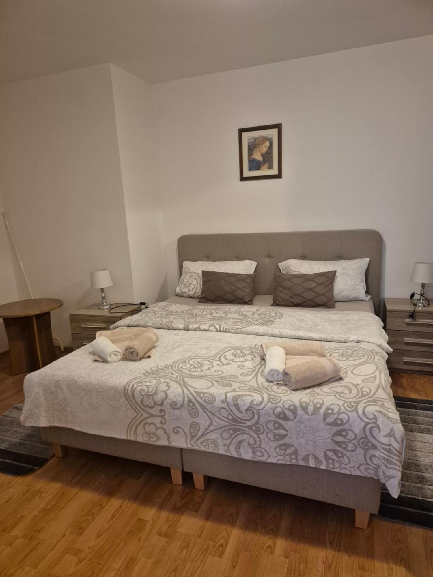 Apartments Antolovic Vrsar Exterior foto