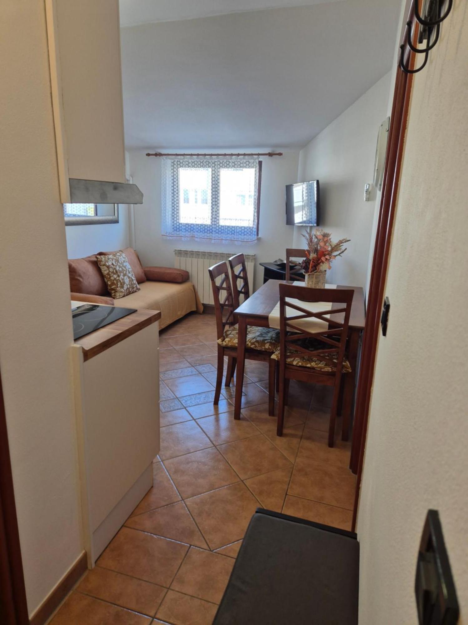Apartments Antolovic Vrsar Exterior foto